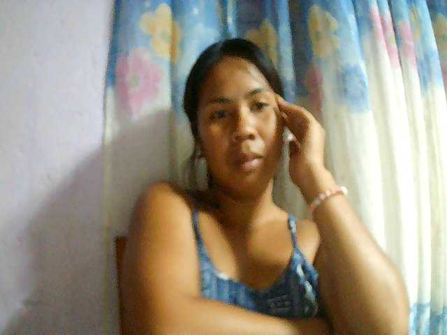 Cathalia3105 live cam on BongaCams