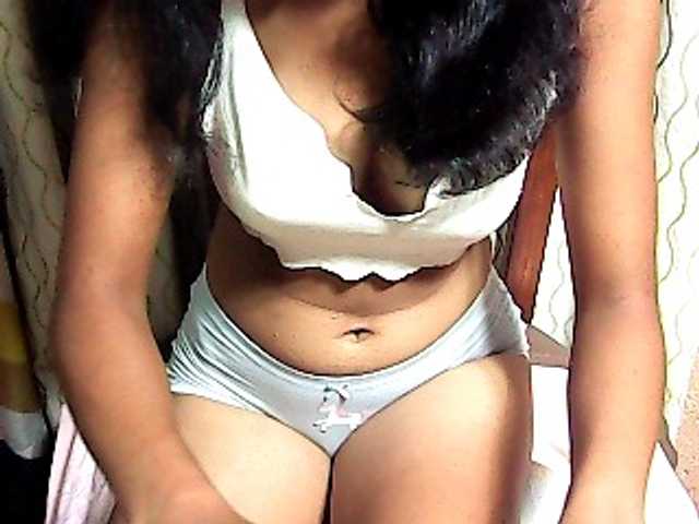 Cathalia3105's BongaCams show and profile