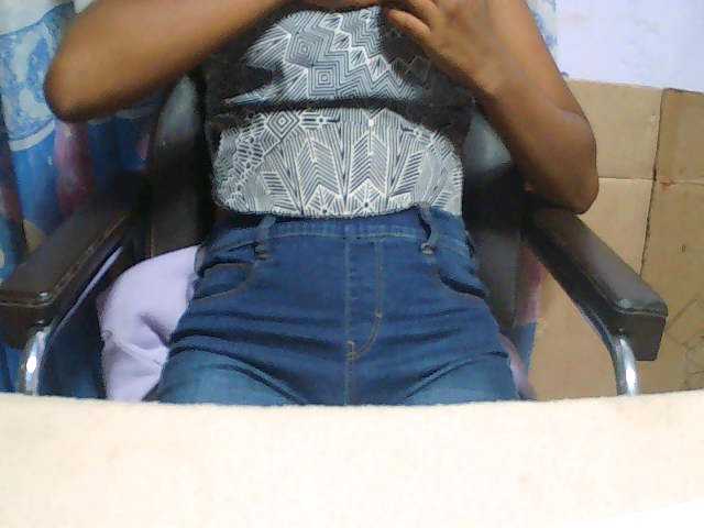 Cathalia3105 live cam on BongaCams
