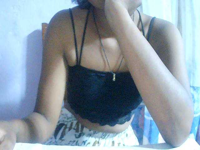 Cathalia3105 live cam on BongaCams