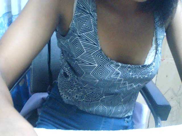 Cathalia3105 live cam on BongaCams