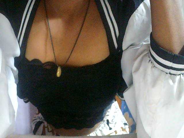 Cathalia3105 live cam on BongaCams