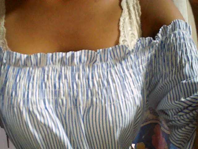 Cathalia3105 live cam on BongaCams