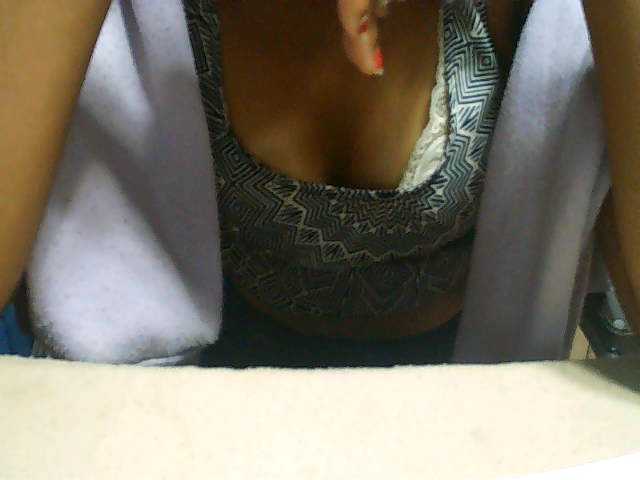 Cathalia3105 live cam on BongaCams