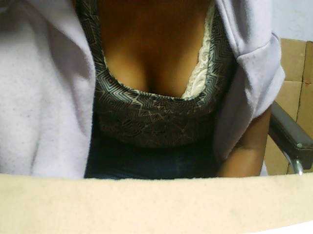 Cathalia3105 live cam on BongaCams