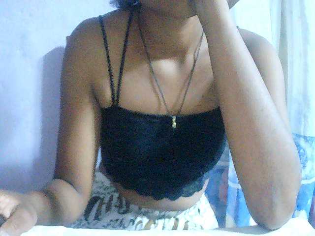 Cathalia3105 live cam on BongaCams