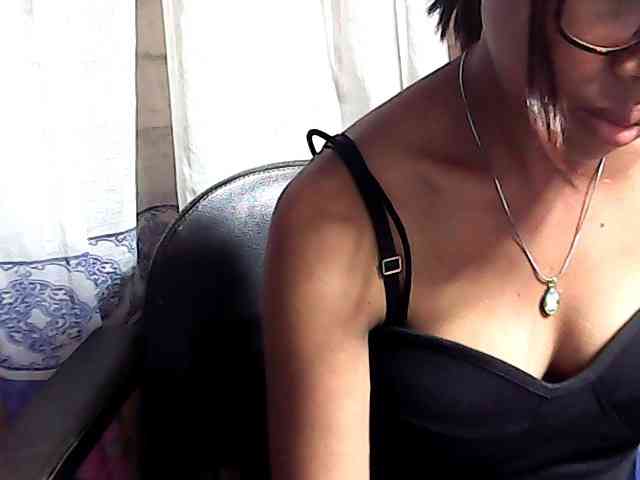 Cathalia3105 webcam