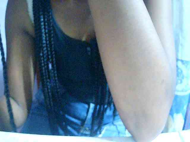Cathalia3105 webcam