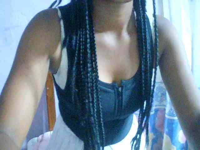 Cathalia3105 webcam