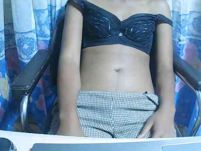 Cathalia3105 webcam