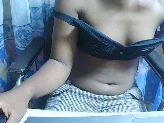 Cathalia3105 webcam