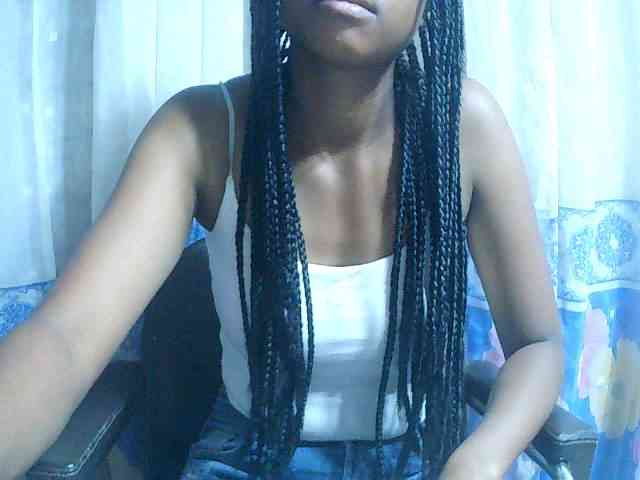 Cathalia3105 webcam