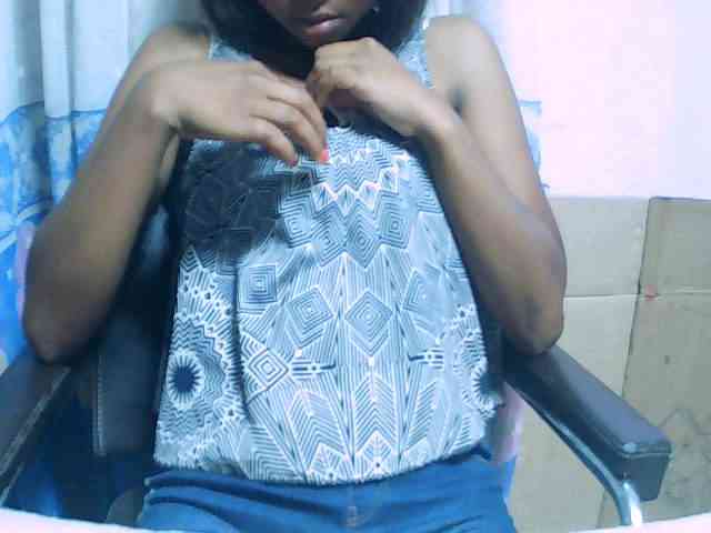 Cathalia3105 webcam