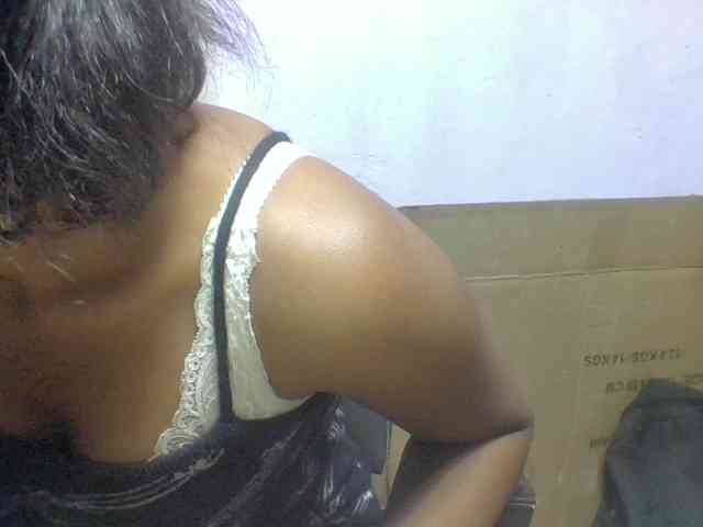 Cathalia3105 webcam