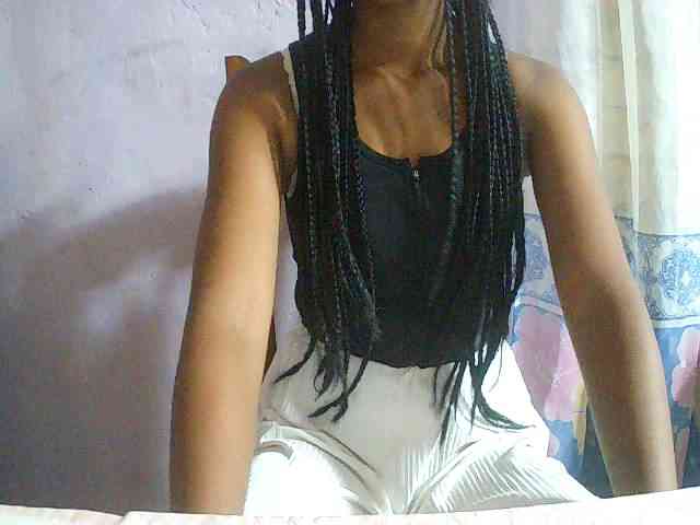 Cathalia3105 webcam