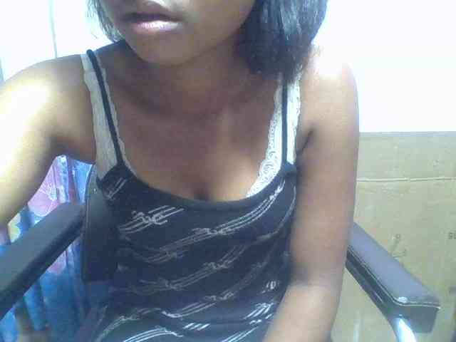 Cathalia3105 webcam
