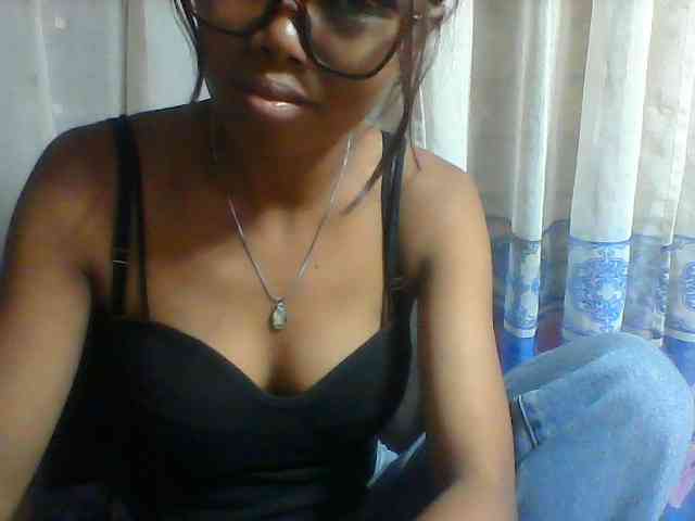 Cathalia3105 webcam