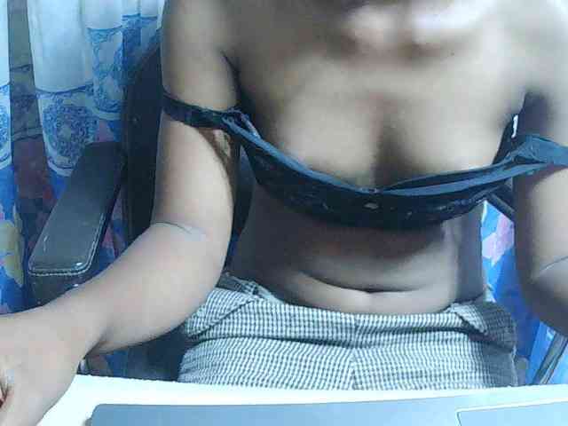 Cathalia3105 webcam