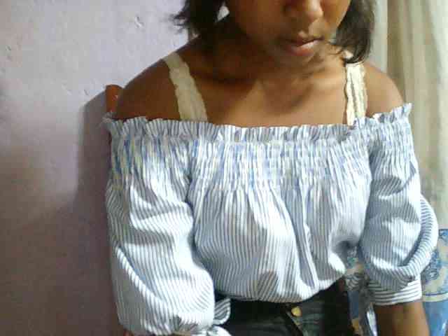 Cathalia3105 webcam