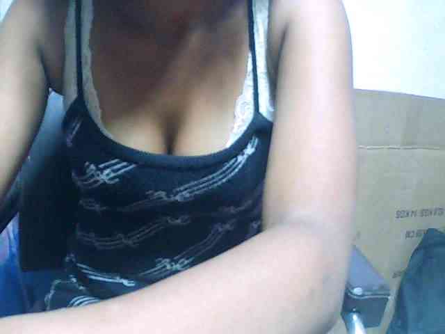Cathalia3105 webcam