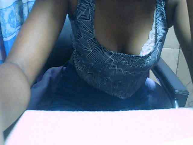 Cathalia3105 webcam