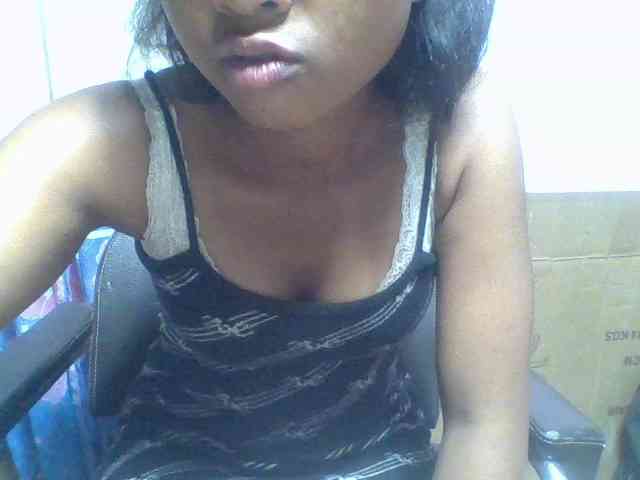 Cathalia3105 webcam