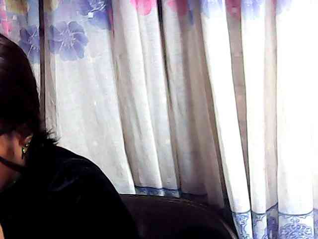 Cathalia3105 webcam