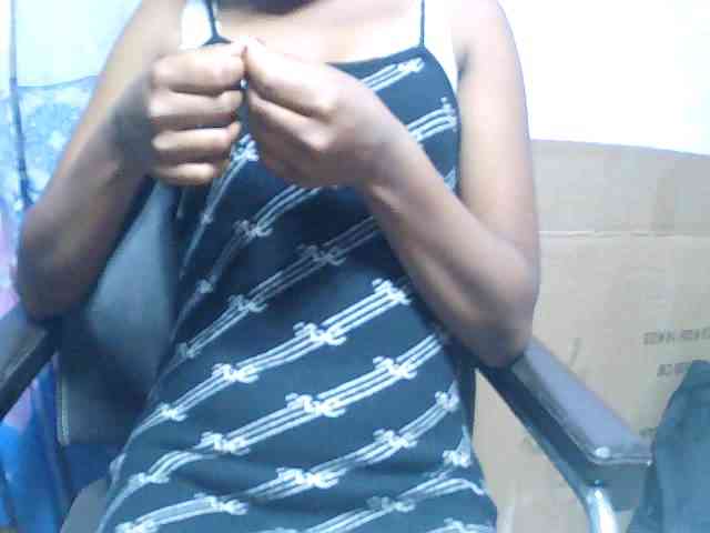 Cathalia3105 webcam
