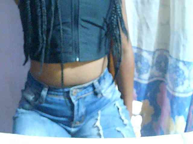 Cathalia3105 webcam