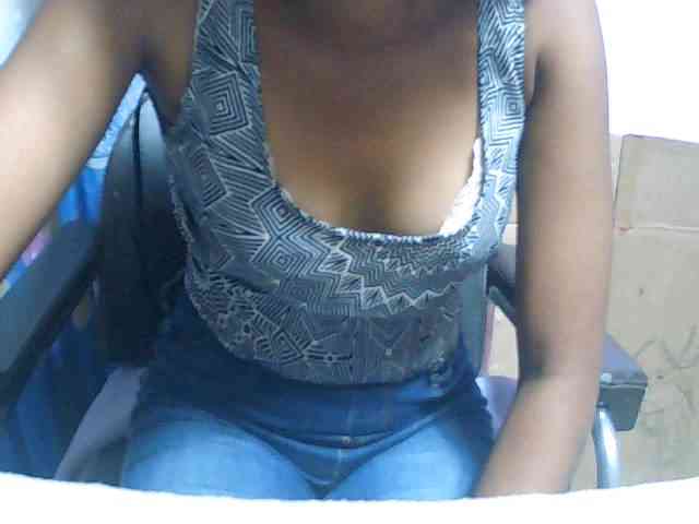Cathalia3105 webcam