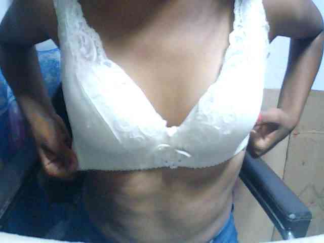 Cathalia3105 webcam