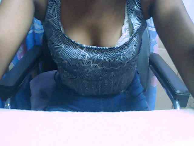Cathalia3105 webcam