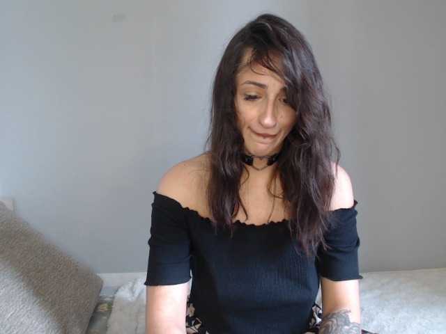 uwu-Monica live cam on BongaCams