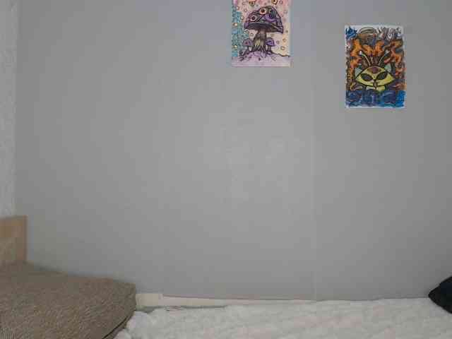 uwu-Monica webcam