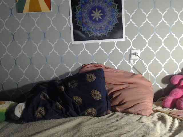 uwu-Monica Live Webcam on BongaCams