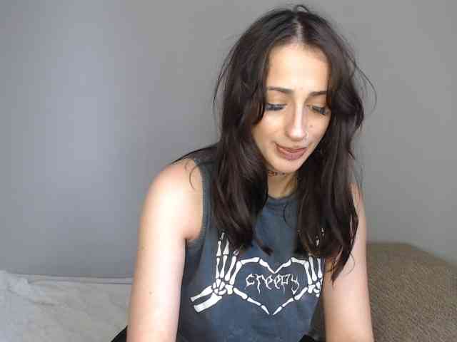 uwu-Monica Sex Cam Show