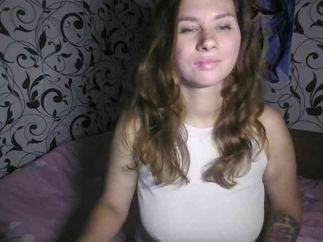 YourEmilie webcam