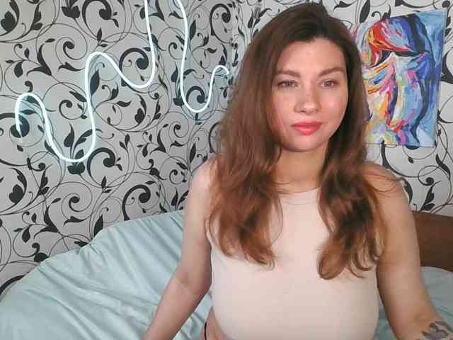 YourEmilie webcam