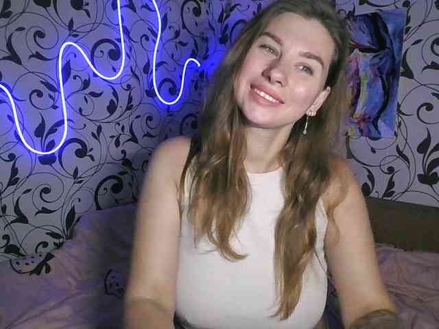 YourEmilie webcam
