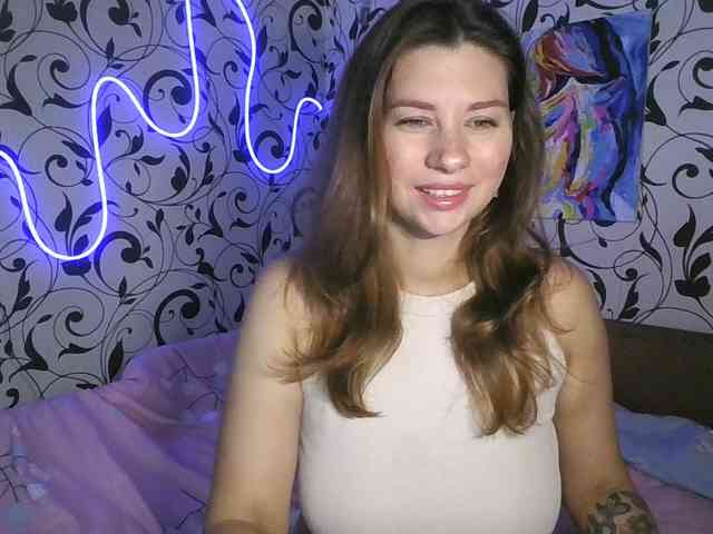YourEmilie webcam