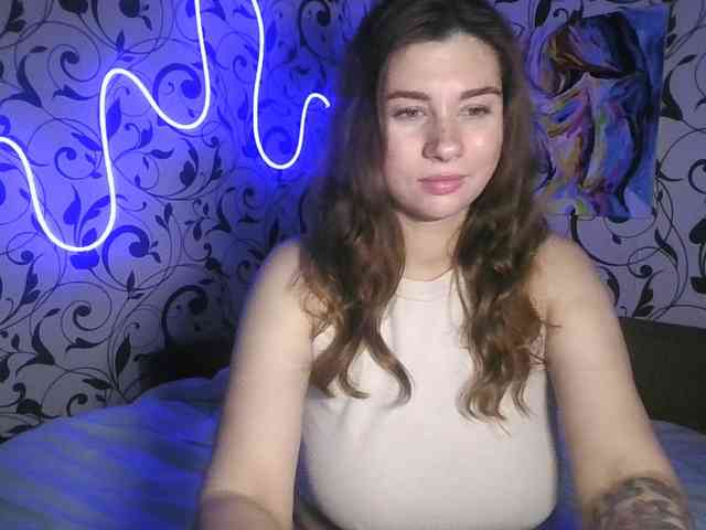 YourEmilie webcam
