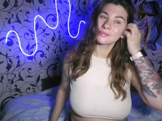 YourEmilie webcam