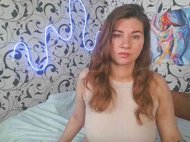 YourEmilie webcam