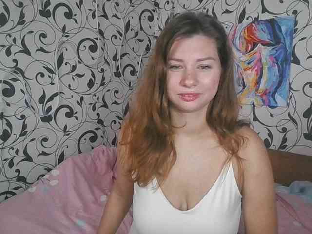 YourEmilie webcam