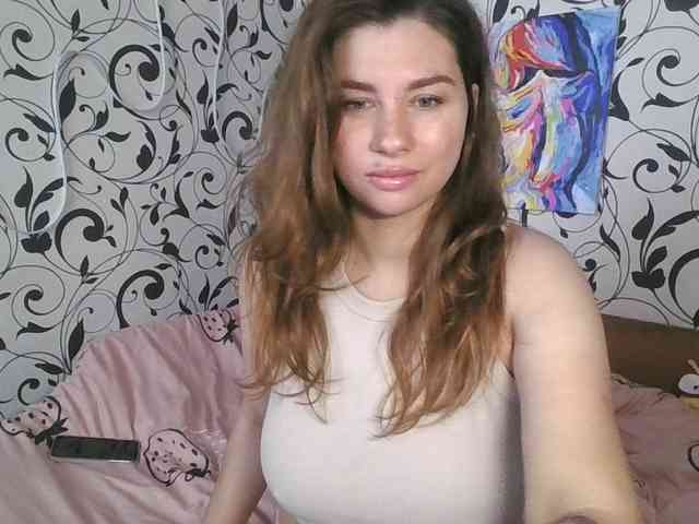 YourEmilie webcam