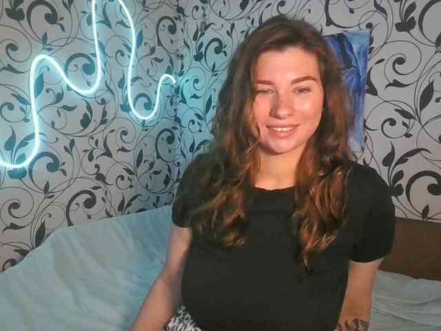 YourEmilie webcam