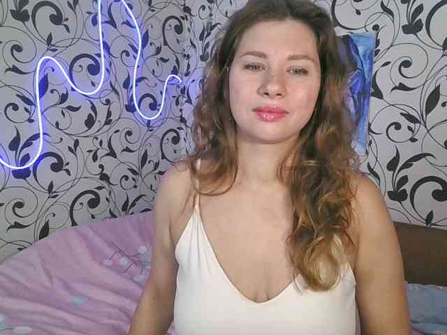 Модель: YourEmilie