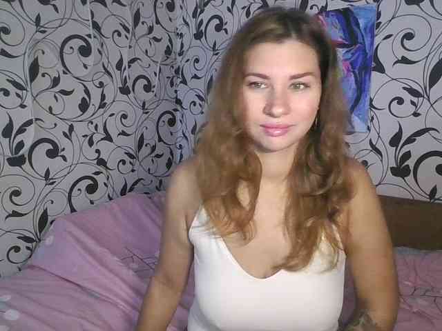 YourEmilie webcam