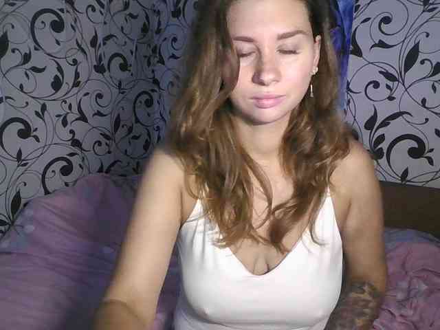 YourEmilie webcam