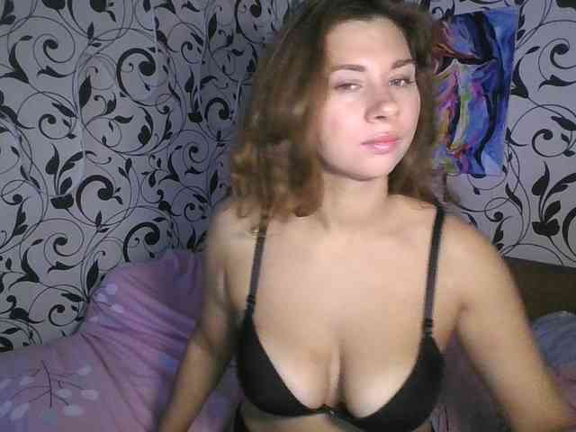 YourEmilie webcam